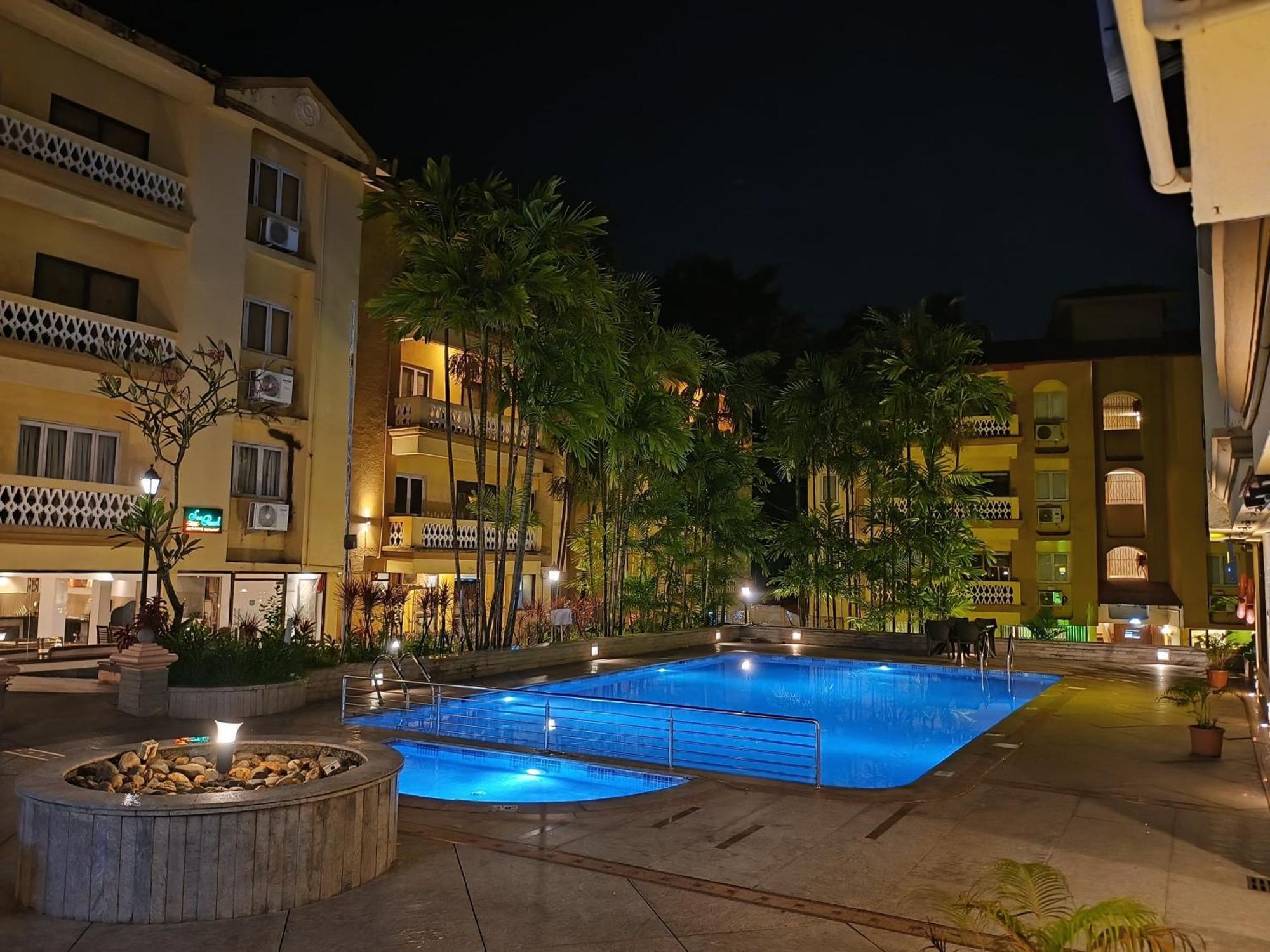 Golden Landmark Green Valley Beach Resort 도나폴라 외부 사진