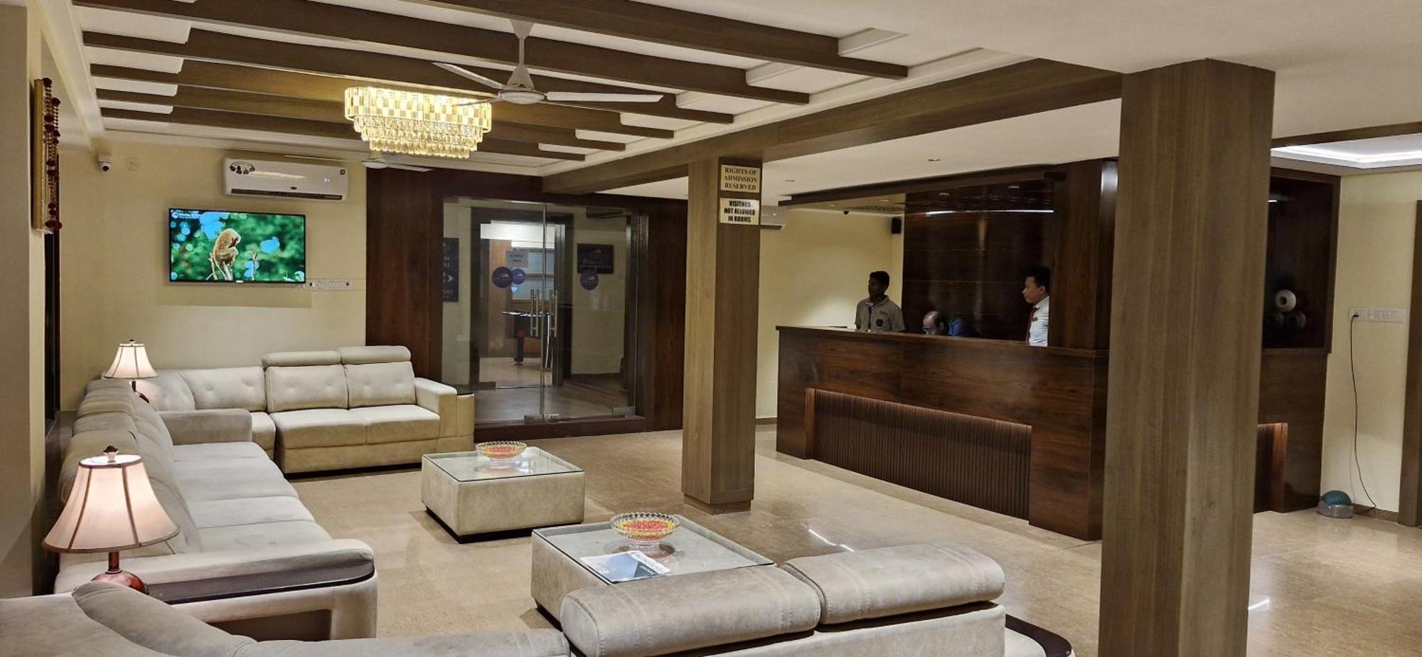 Golden Landmark Green Valley Beach Resort 도나폴라 외부 사진