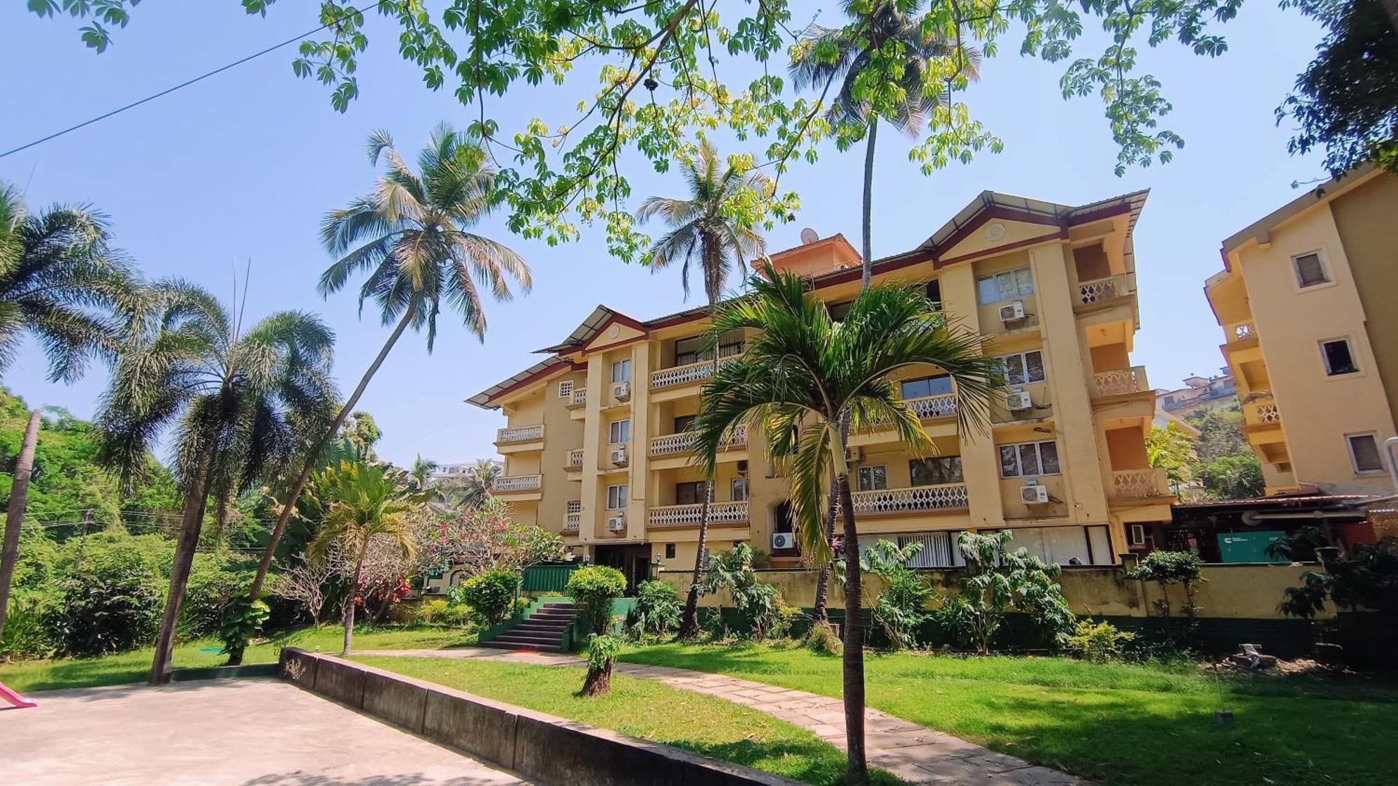 Golden Landmark Green Valley Beach Resort 도나폴라 외부 사진